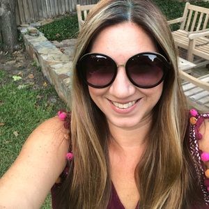 Meet your Posher, Amy